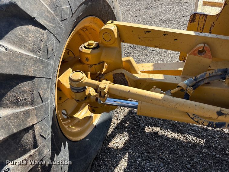 image for item FC2502 2007 Caterpillar 140H VHP Plus motor grader