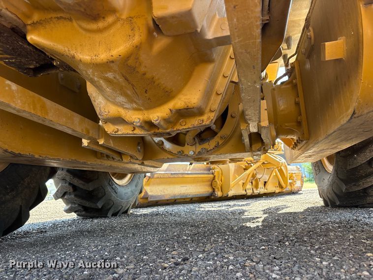 image for item FC2502 2007 Caterpillar 140H VHP Plus motor grader