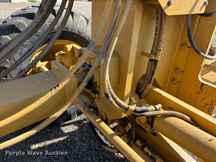 image for item FC2502 2007 Caterpillar 140H VHP Plus motor grader