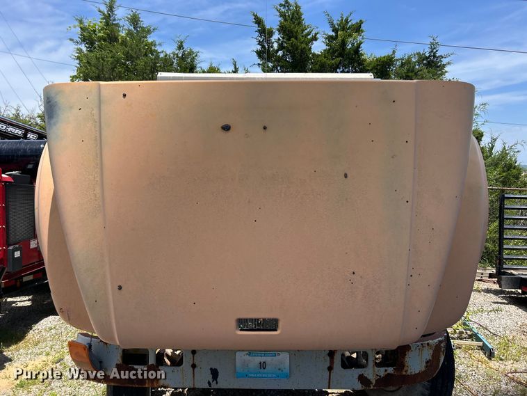 image for item FC2836 1993 International 4900 dump truck