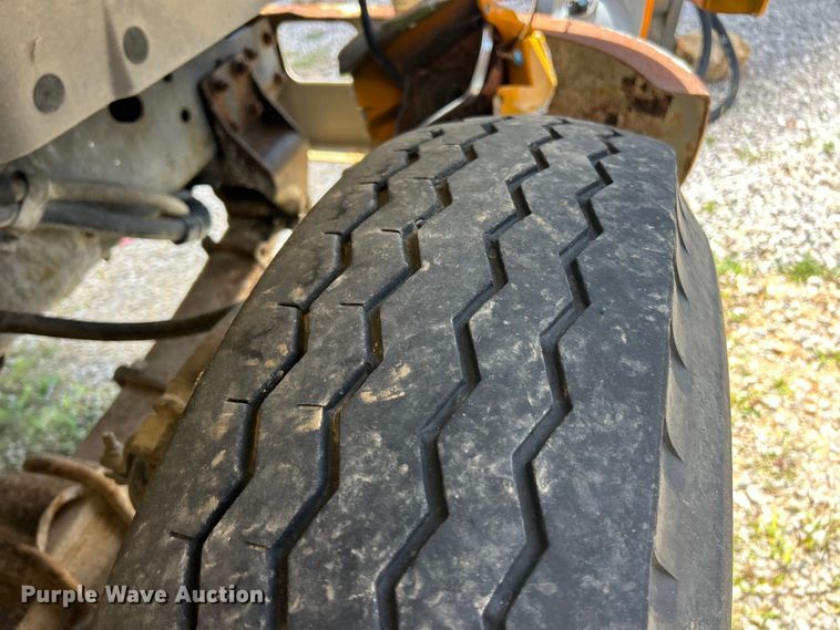 image for item FC2836 1993 International 4900 dump truck