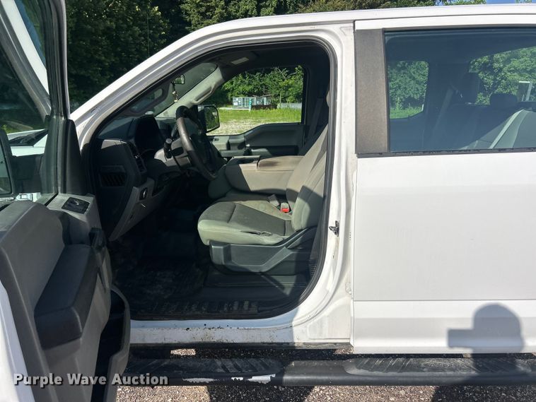image for item FC2837 2019 Ford F-150 XL 