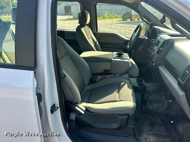 image for item FC2837 2019 Ford F-150 XL 