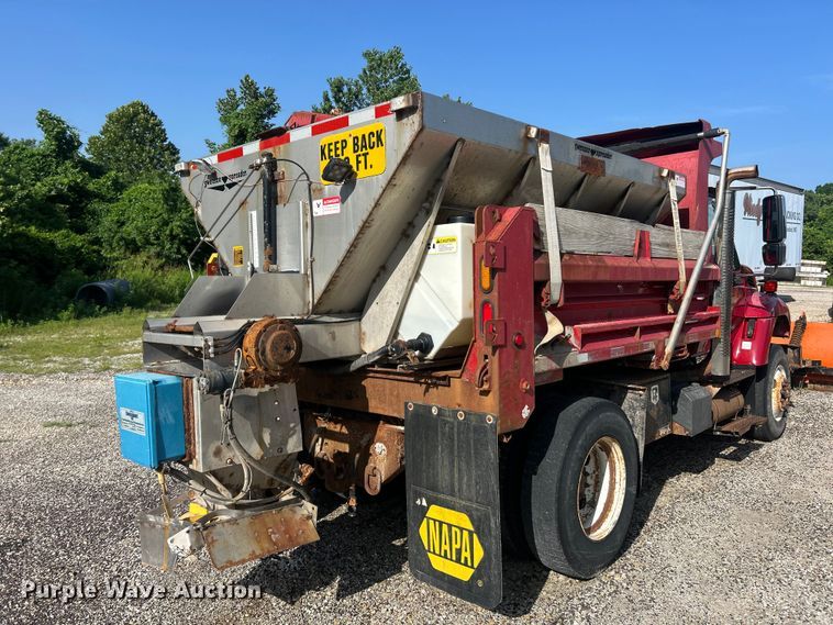 image for item FC2838 2010 International 7400 dump truck