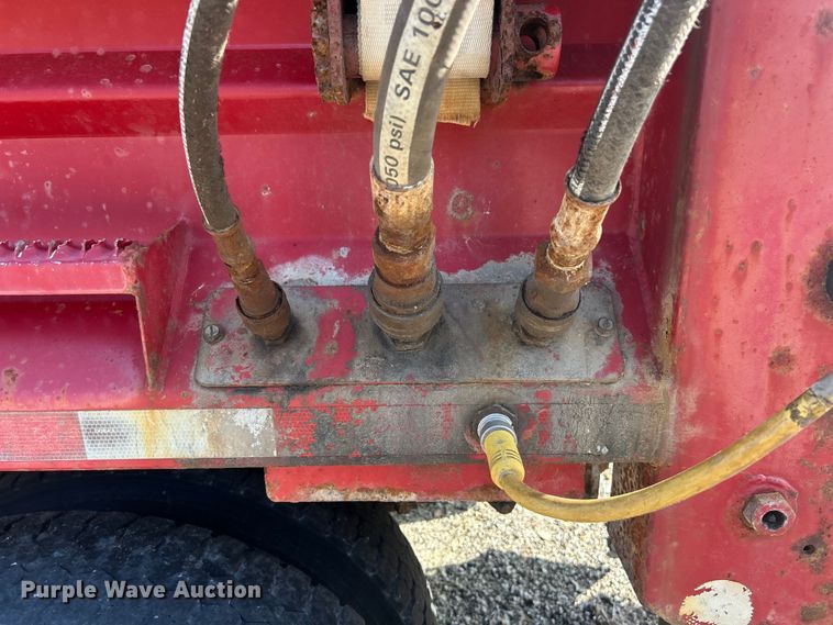 image for item FC2838 2010 International 7400 dump truck