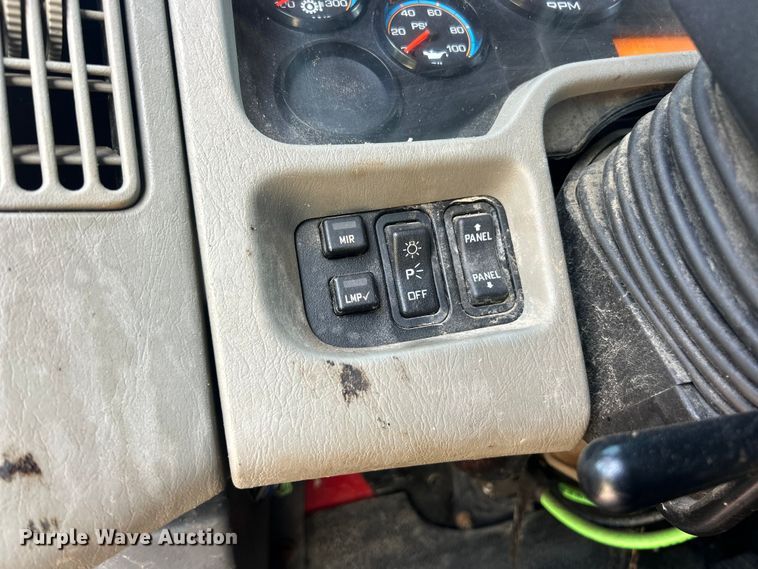 image for item FC2838 2010 International 7400 dump truck