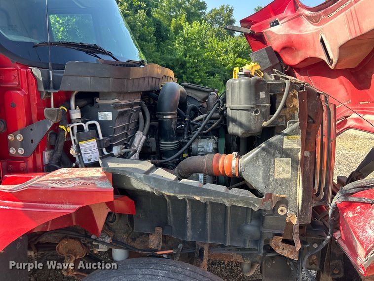 image for item FC2838 2010 International 7400 dump truck