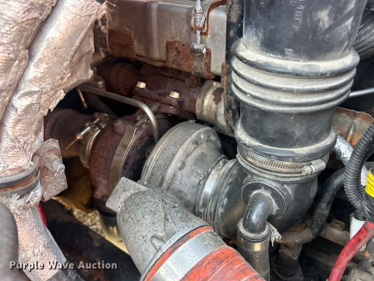 image for item FC2838 2010 International 7400 dump truck