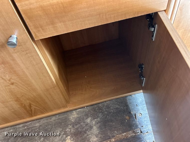 image for item FC2839 (2) cabinets