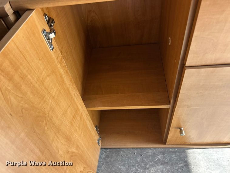image for item FC2839 (2) cabinets
