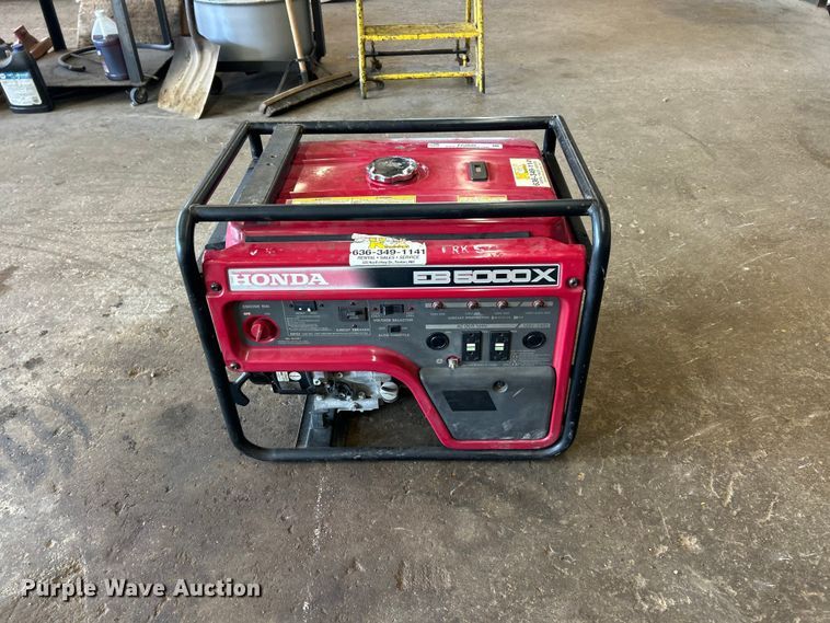 image for item FC2840 Honda EB5000X generator