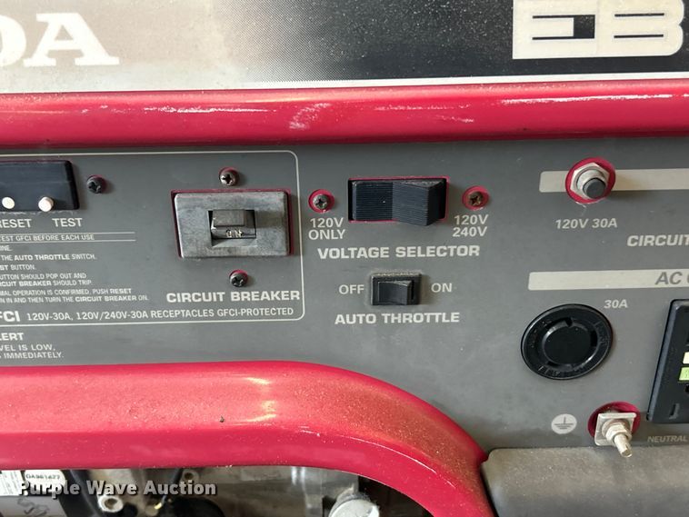 image for item FC2841 Honda EB5000X generator