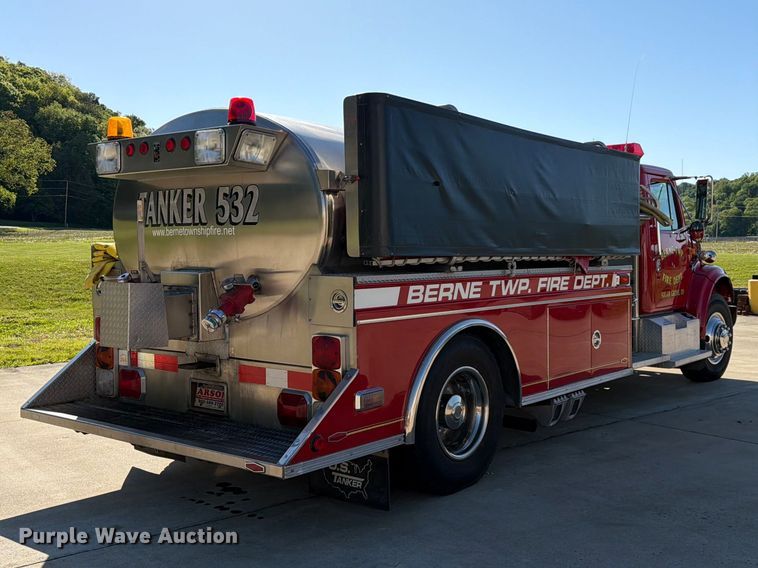 image for item FC3091 1998 International 4900 pumper fire truck