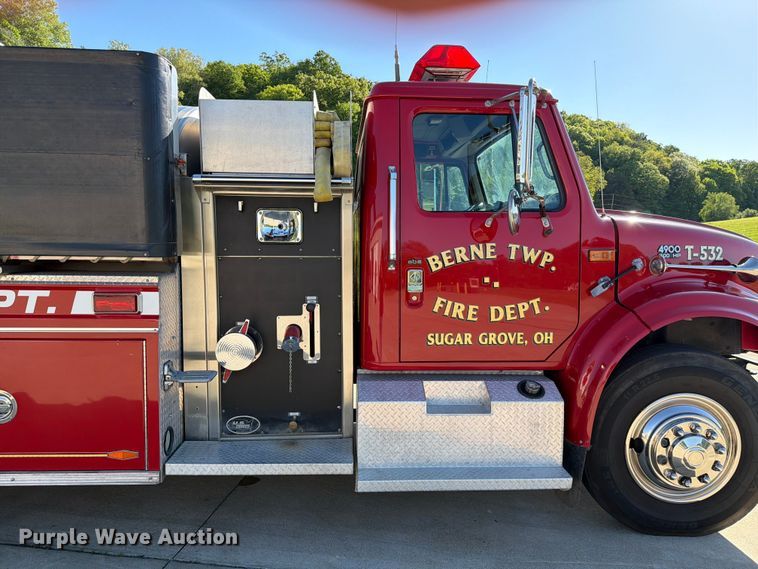 image for item FC3091 1998 International 4900 pumper fire truck