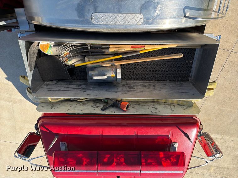 image for item FC3091 1998 International 4900 pumper fire truck