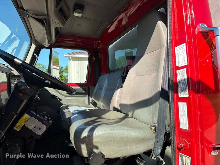 image for item FC3091 1998 International 4900 pumper fire truck