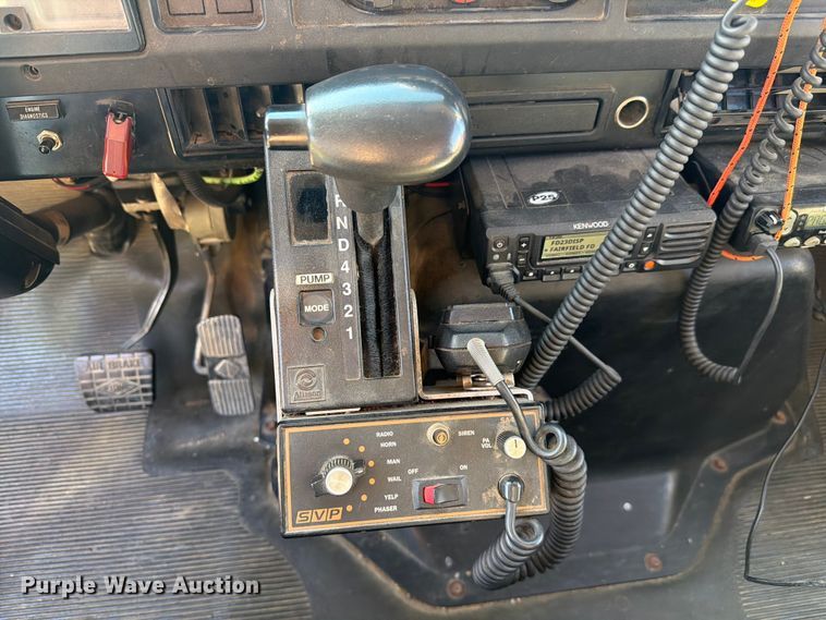 image for item FC3091 1998 International 4900 pumper fire truck