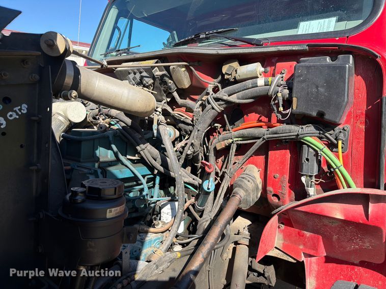 image for item FC3091 1998 International 4900 pumper fire truck