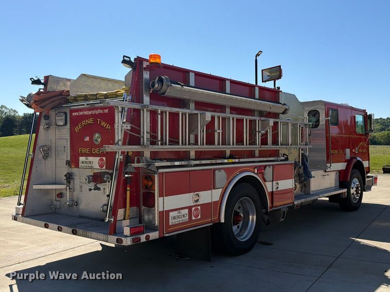 image for item FC3092 1992 Mack MR688P pumper fire truck