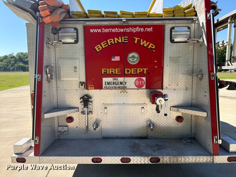 image for item FC3092 1992 Mack MR688P pumper fire truck