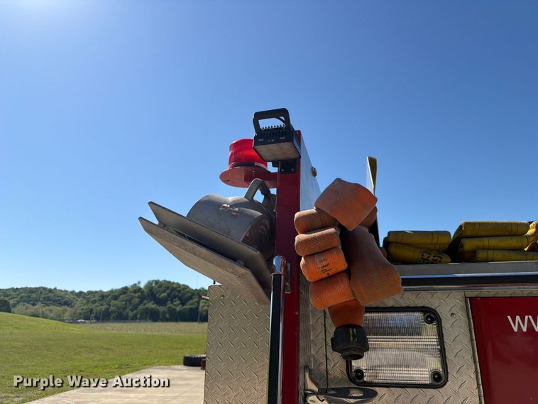 image for item FC3092 1992 Mack MR688P pumper fire truck