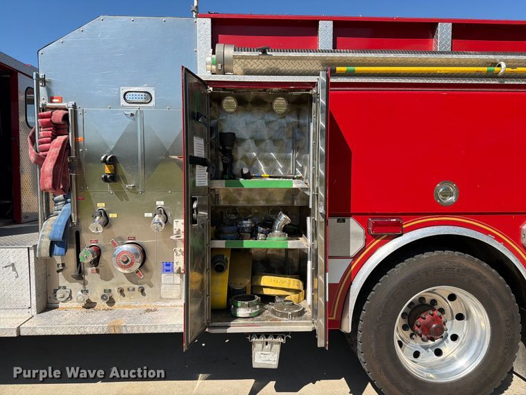 image for item FC3092 1992 Mack MR688P pumper fire truck