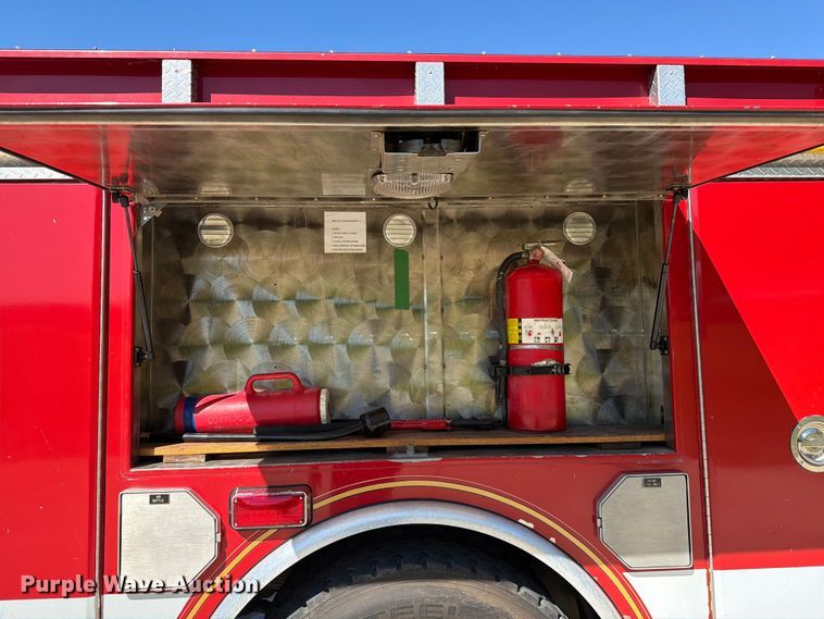 image for item FC3092 1992 Mack MR688P pumper fire truck
