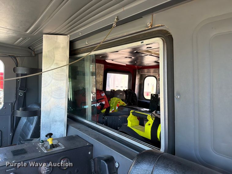 image for item FC3092 1992 Mack MR688P pumper fire truck
