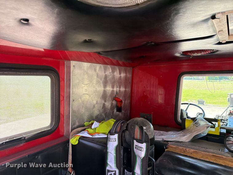 image for item FC3092 1992 Mack MR688P pumper fire truck