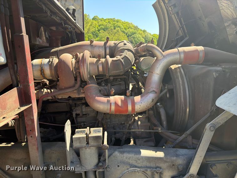 image for item FC3092 1992 Mack MR688P pumper fire truck