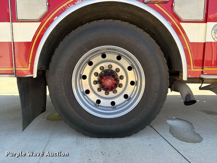 image for item FC3092 1992 Mack MR688P pumper fire truck