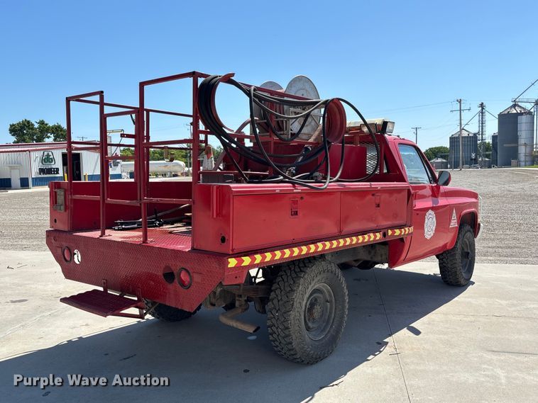 image for item FC4644 1985 Chevrolet Military Truck brush fire truck
