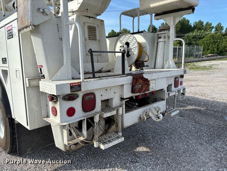 image for item FC5859 1993 Freightliner FL70 bucket truck