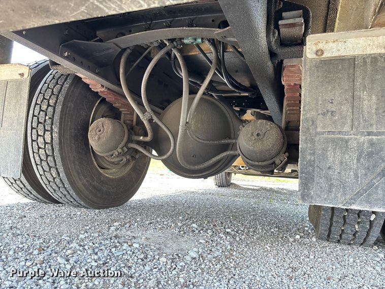 image for item FC5859 1993 Freightliner FL70 bucket truck