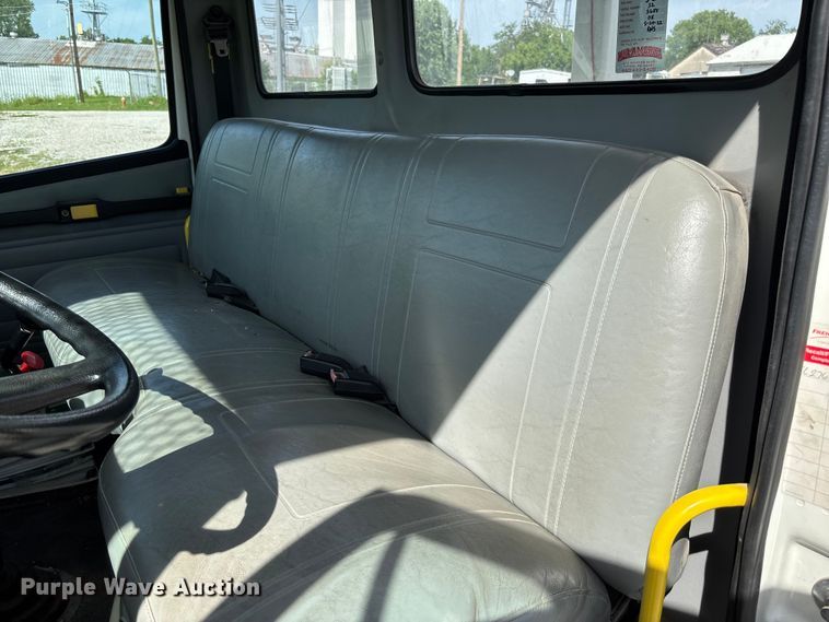 image for item FC5859 1993 Freightliner FL70 bucket truck