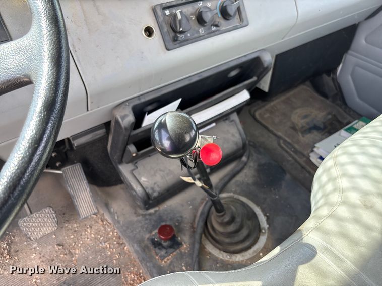 image for item FC5859 1993 Freightliner FL70 bucket truck