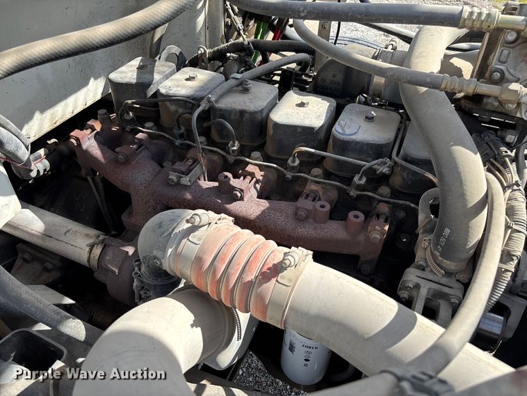 image for item FC5859 1993 Freightliner FL70 bucket truck