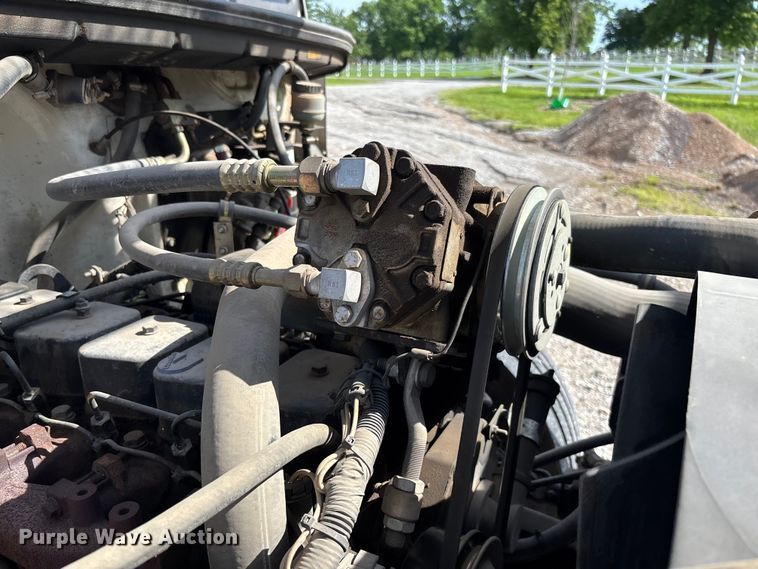 image for item FC5859 1993 Freightliner FL70 bucket truck