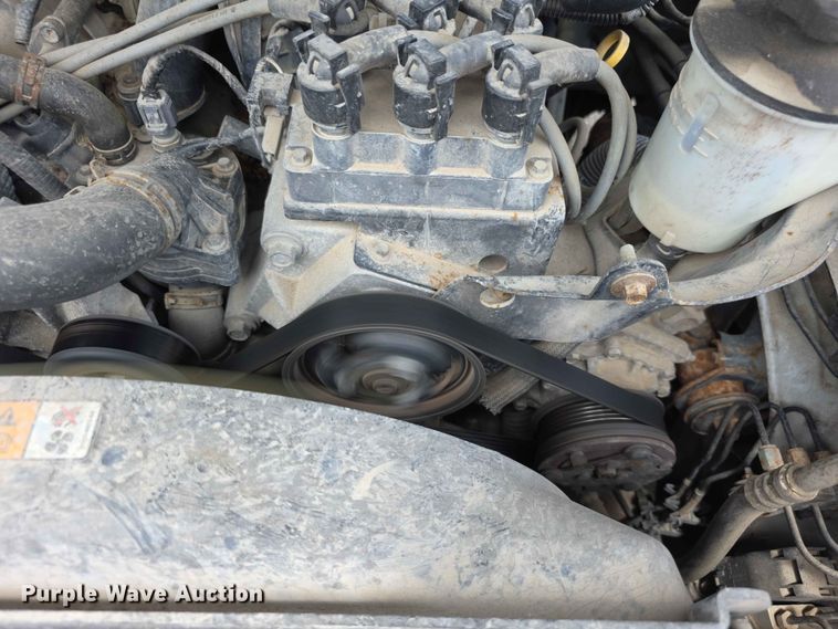 image for item FH6172 2004 Ford Explorer XLT SUV