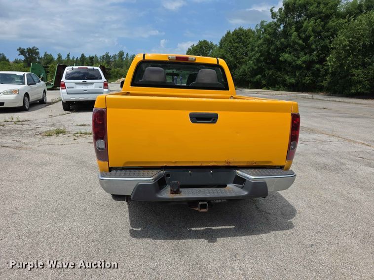 image for item FH6174 2007 Chevrolet Colorado Crew Cab pickup truck