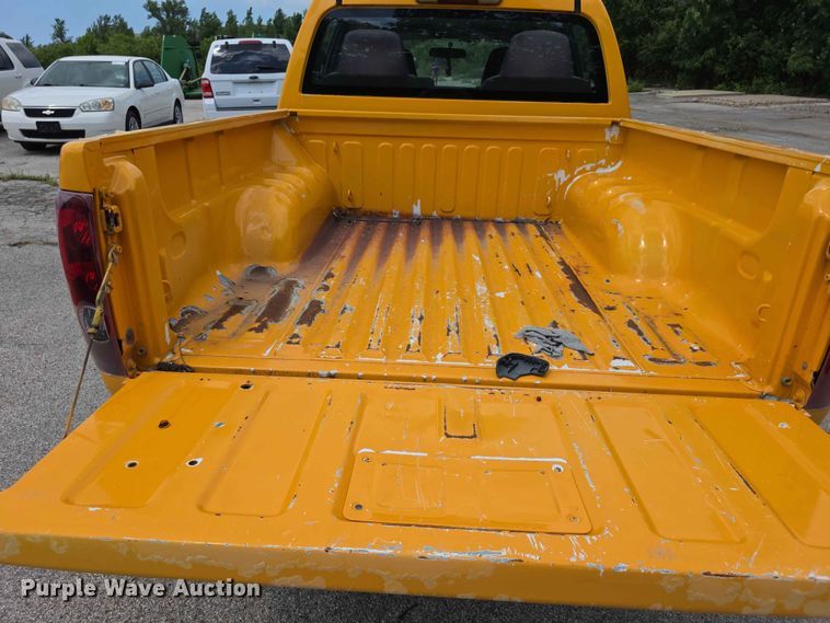 image for item FH6174 2007 Chevrolet Colorado Crew Cab pickup truck