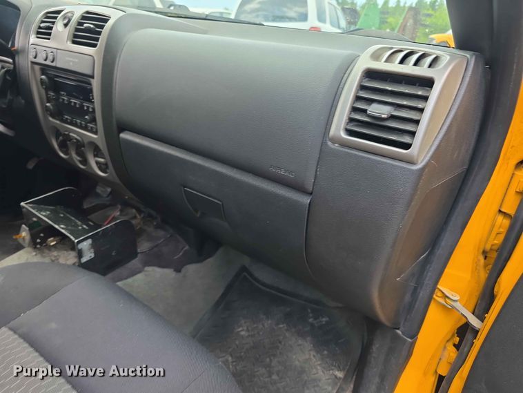 image for item FH6174 2007 Chevrolet Colorado Crew Cab pickup truck