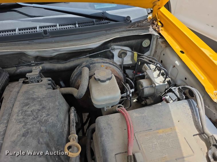 image for item FH6174 2007 Chevrolet Colorado Crew Cab pickup truck