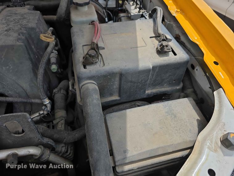 image for item FH6174 2007 Chevrolet Colorado Crew Cab pickup truck