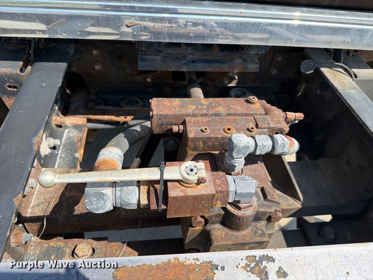 image for item FH6189 2012 International 7300 flatbed truck