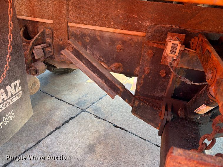 image for item FH6189 2012 International 7300 flatbed truck