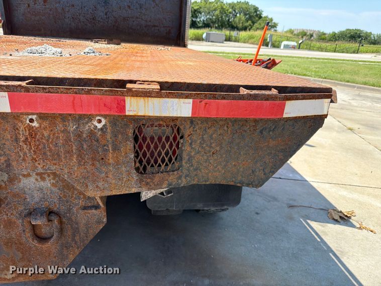 image for item FH6189 2012 International 7300 flatbed truck