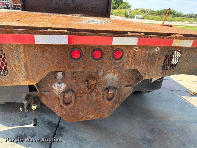 image for item FH6189 2012 International 7300 flatbed truck