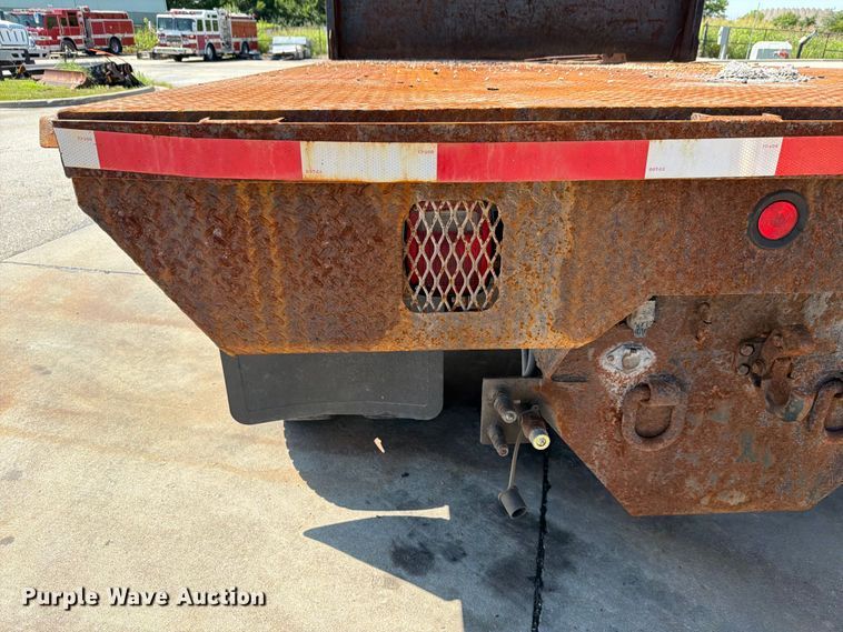 image for item FH6189 2012 International 7300 flatbed truck