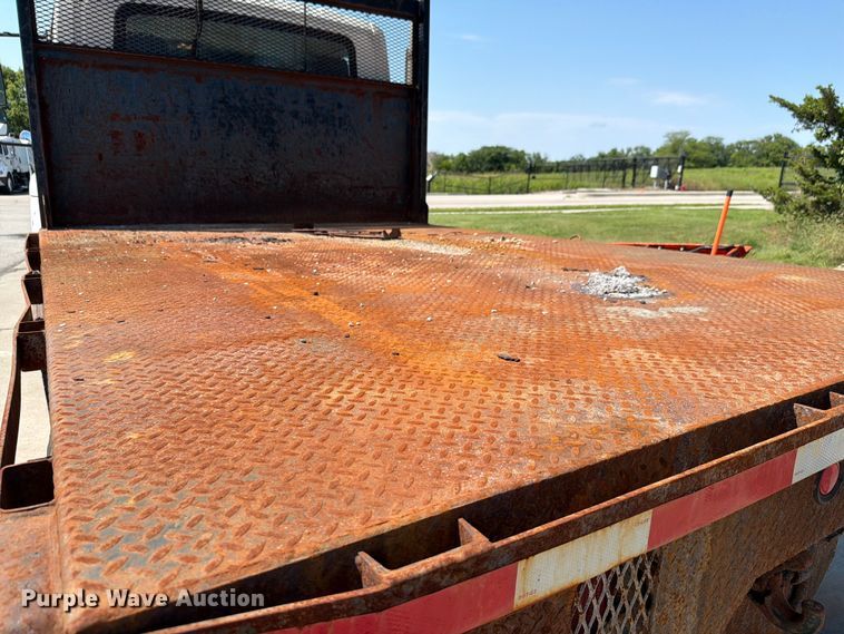 image for item FH6189 2012 International 7300 flatbed truck